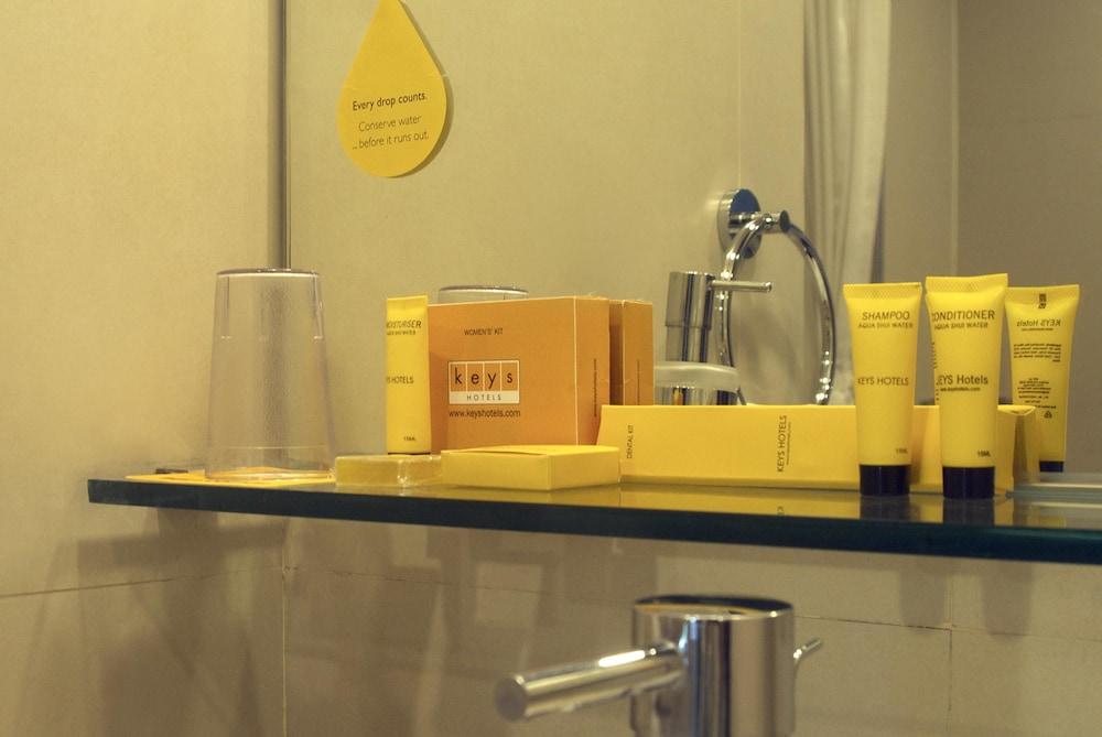 Keys Prima By Lemon Tree Hotels, Pimpri, Pune Екстериор снимка