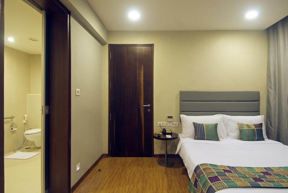 Keys Prima By Lemon Tree Hotels, Pimpri, Pune Екстериор снимка
