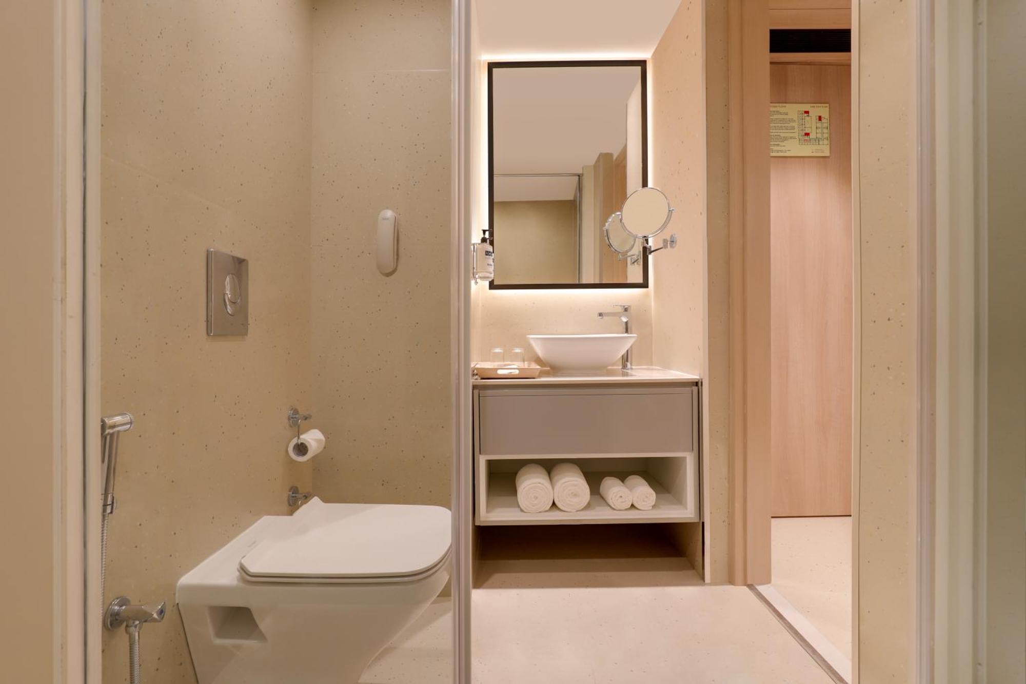 Keys Prima By Lemon Tree Hotels, Pimpri, Pune Екстериор снимка