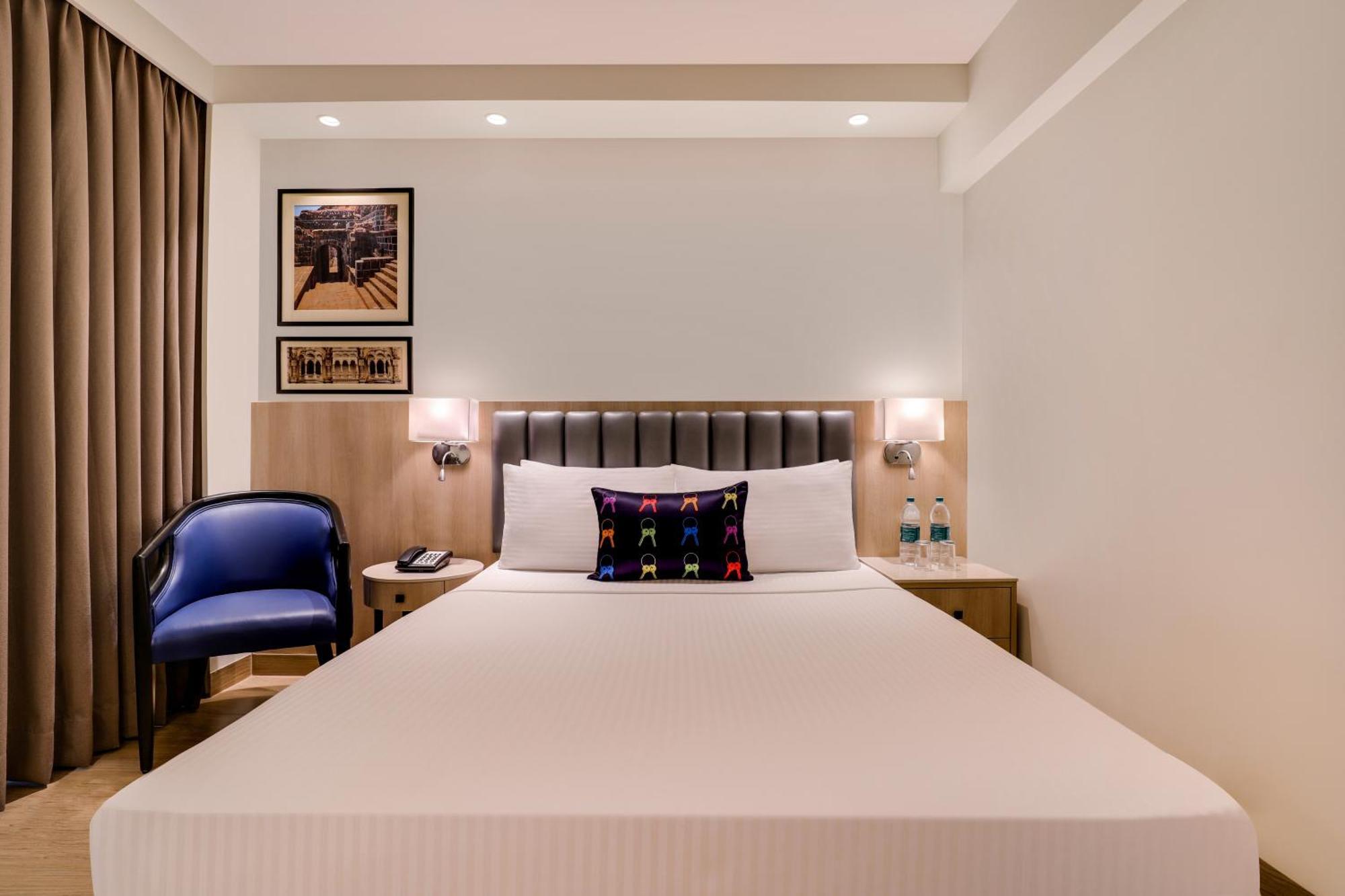 Keys Prima By Lemon Tree Hotels, Pimpri, Pune Екстериор снимка