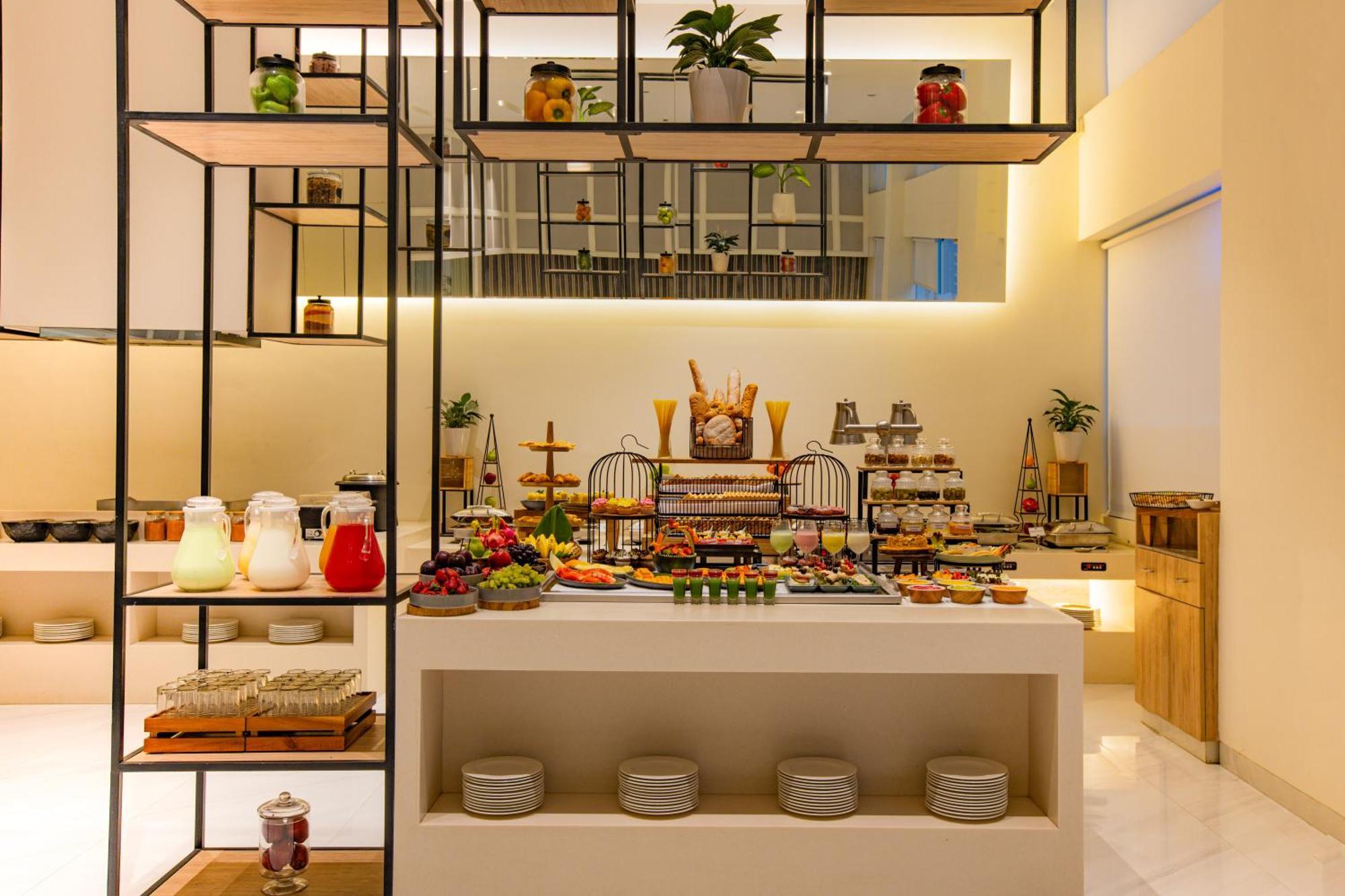 Keys Prima By Lemon Tree Hotels, Pimpri, Pune Екстериор снимка