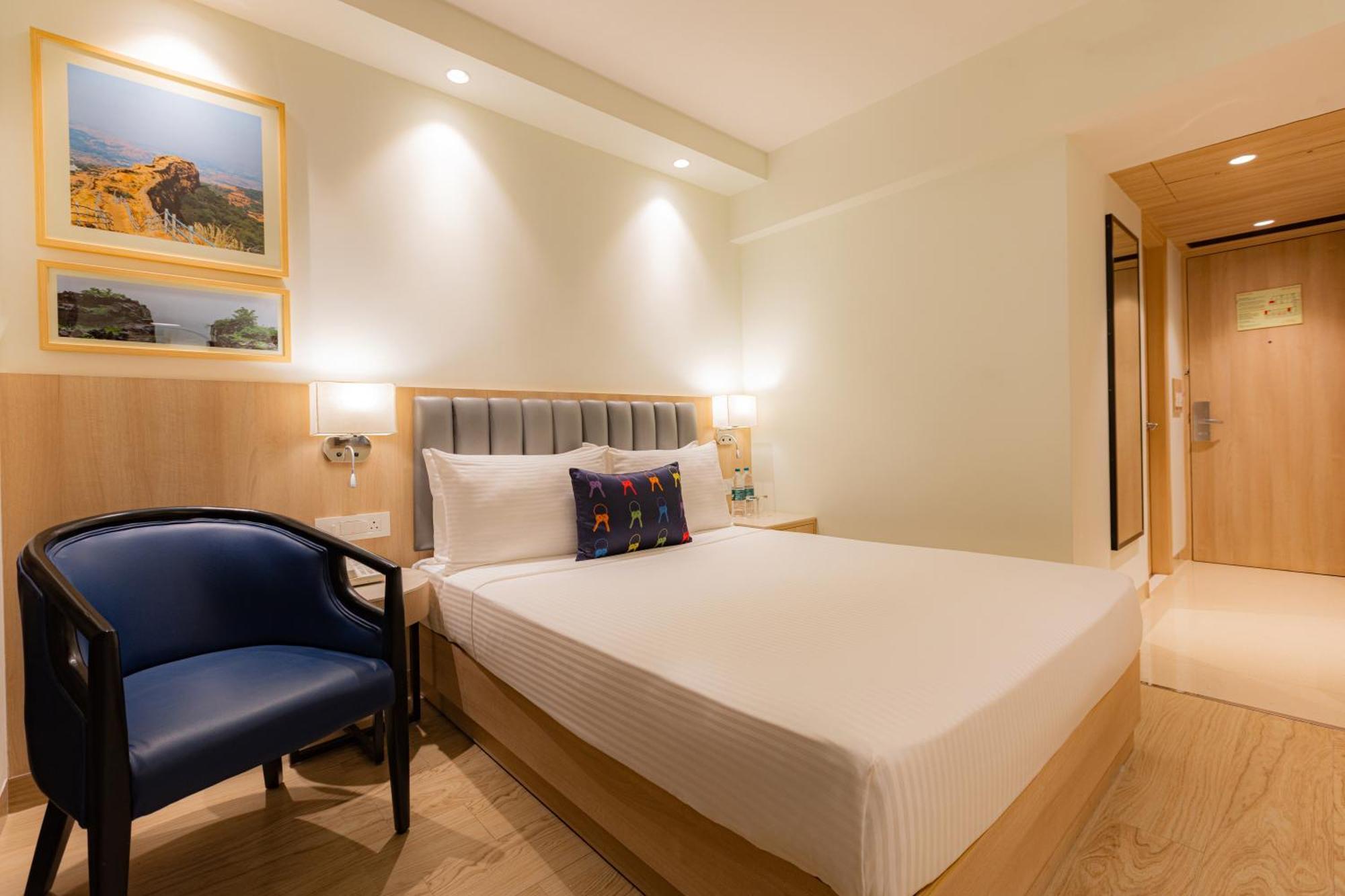 Keys Prima By Lemon Tree Hotels, Pimpri, Pune Екстериор снимка