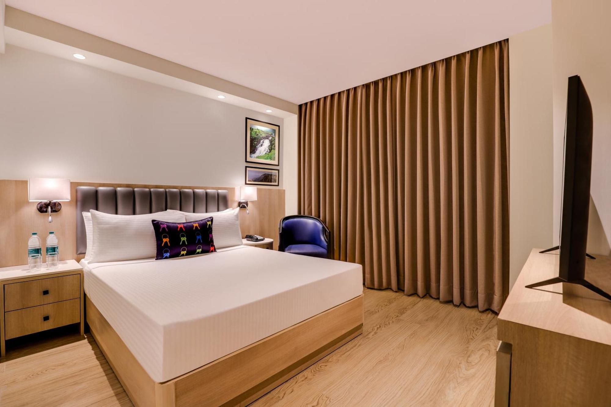 Keys Prima By Lemon Tree Hotels, Pimpri, Pune Екстериор снимка