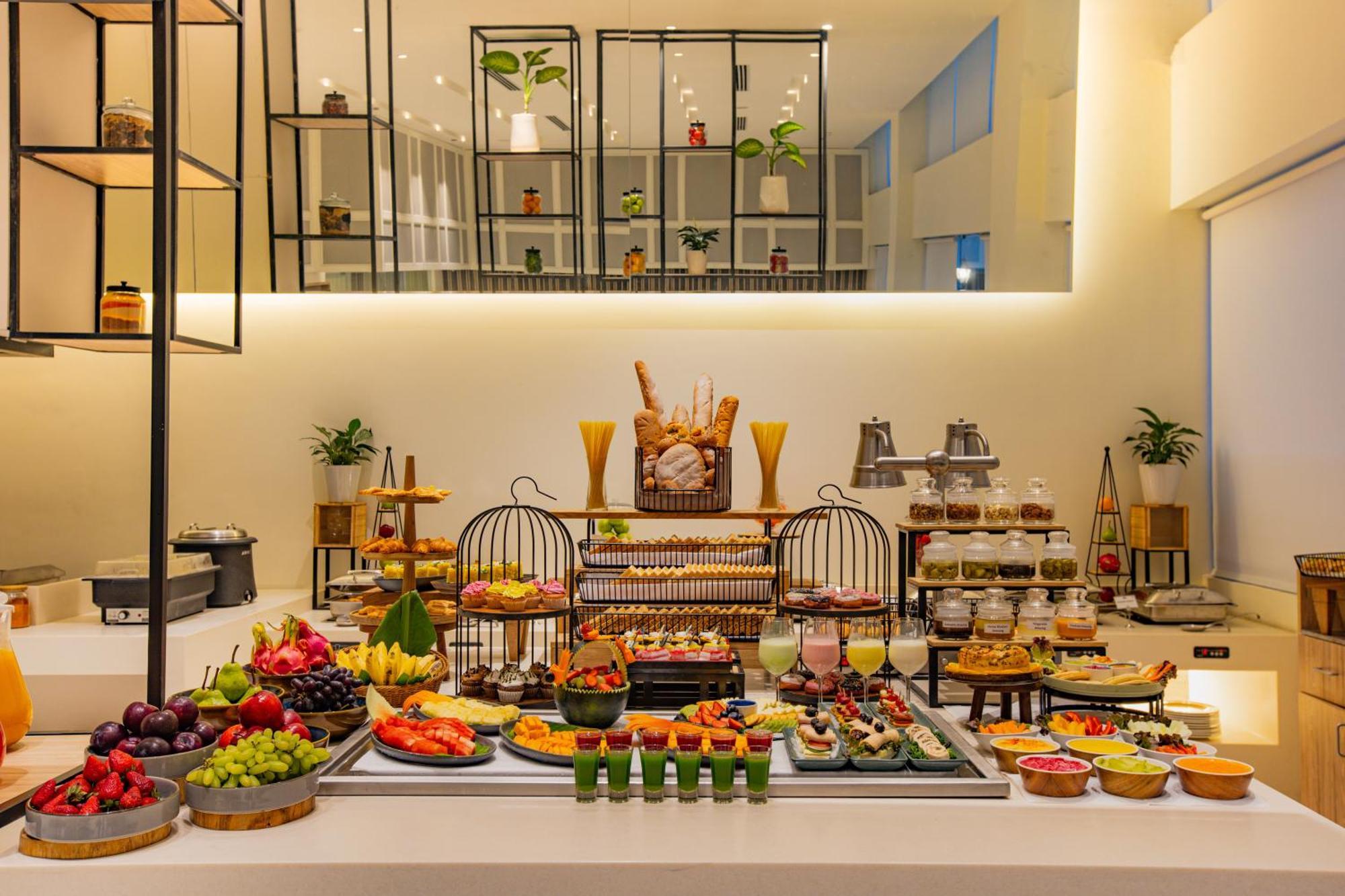 Keys Prima By Lemon Tree Hotels, Pimpri, Pune Екстериор снимка
