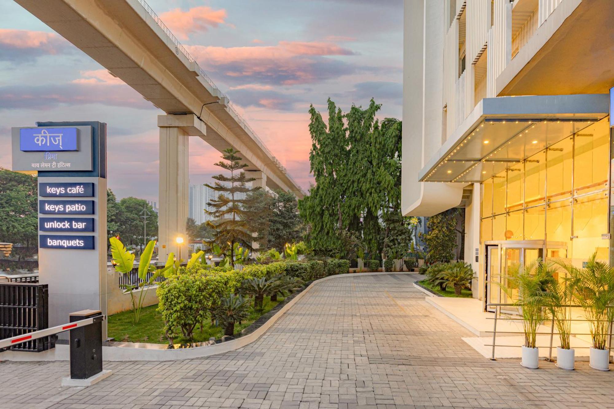 Keys Prima By Lemon Tree Hotels, Pimpri, Pune Екстериор снимка